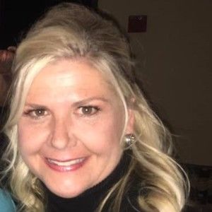 Meet your Posher, Jenn